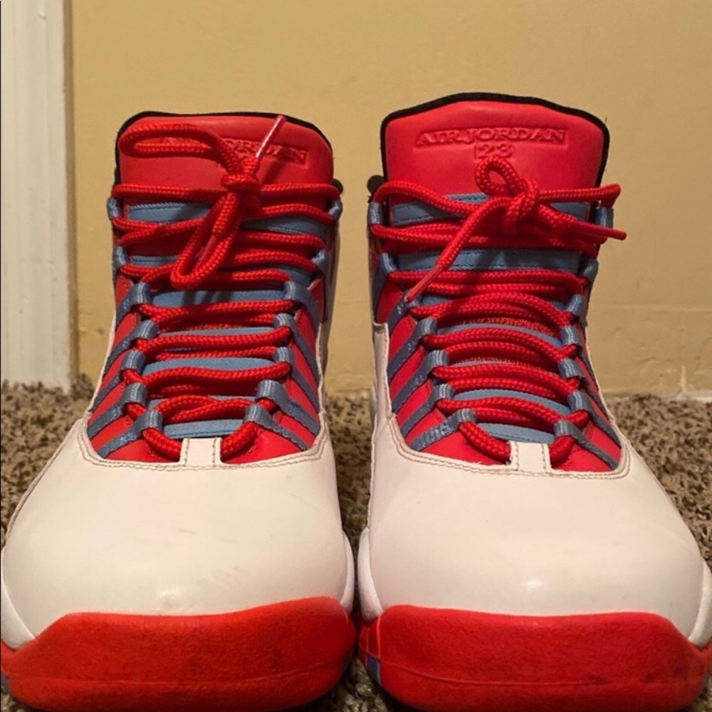 Retro Jordan 10 Chicago Edition